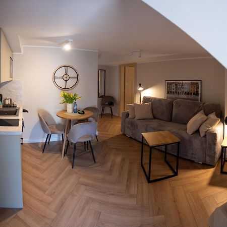 Apartamenty Drevny Kocur Poznań Esterno foto