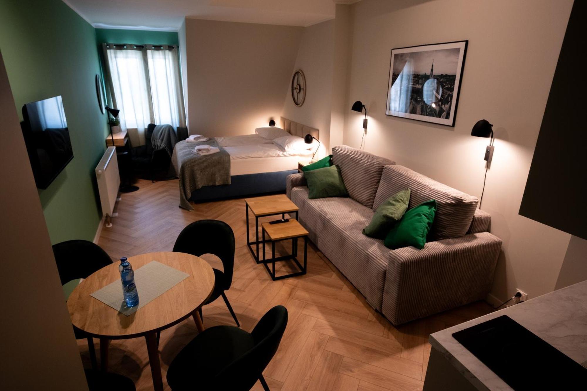 Apartamenty Drevny Kocur Poznań Esterno foto