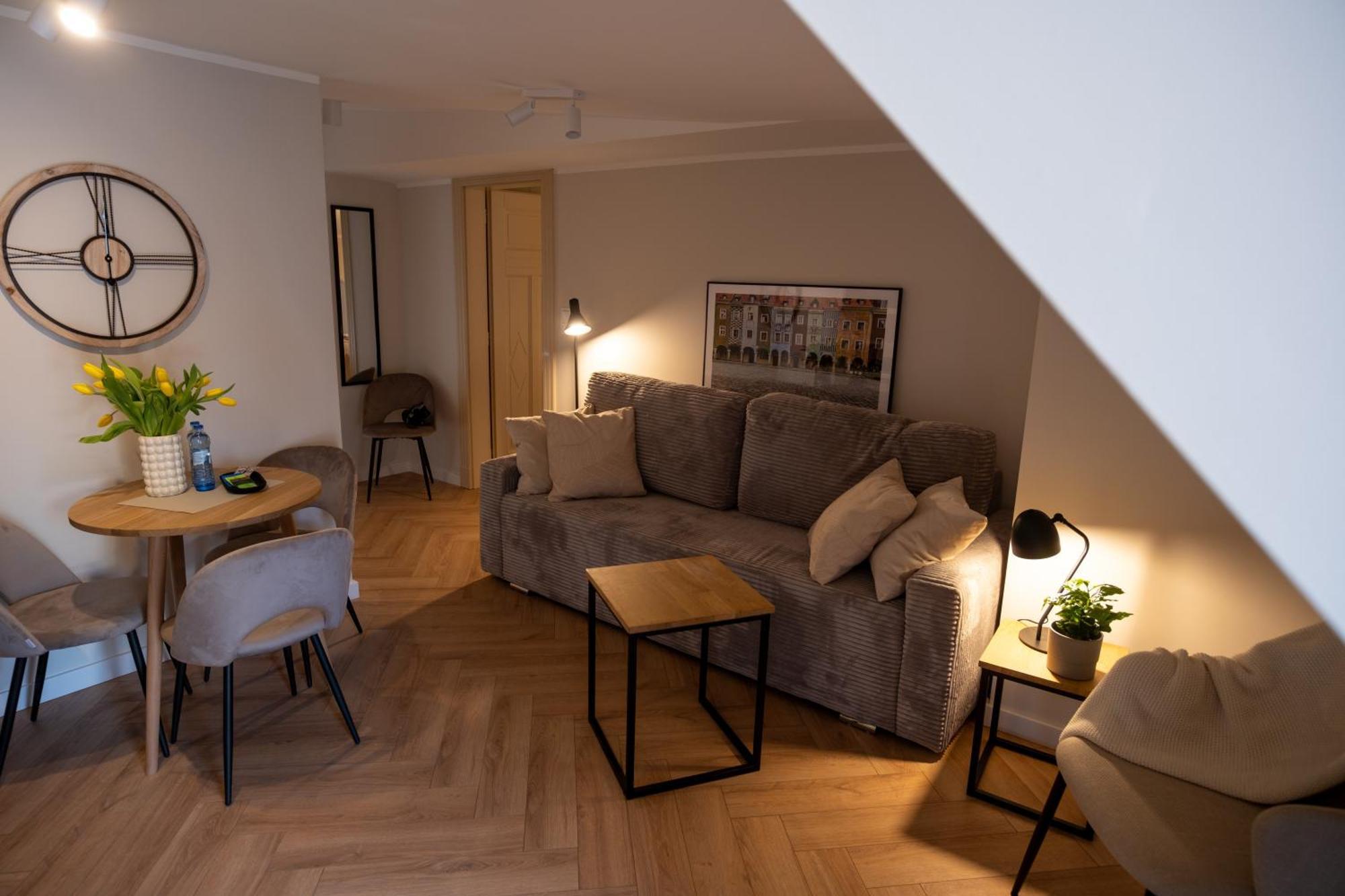 Apartamenty Drevny Kocur Poznań Esterno foto