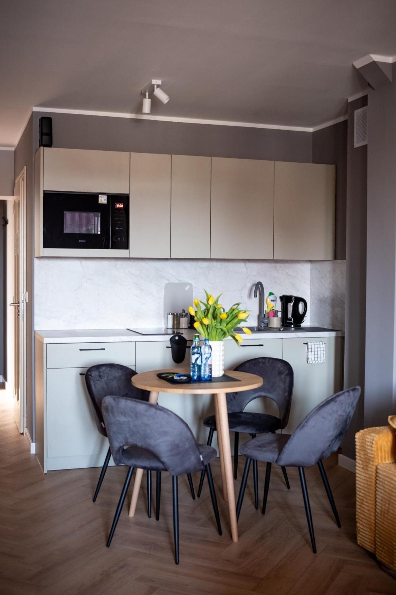 Apartamenty Drevny Kocur Poznań Esterno foto