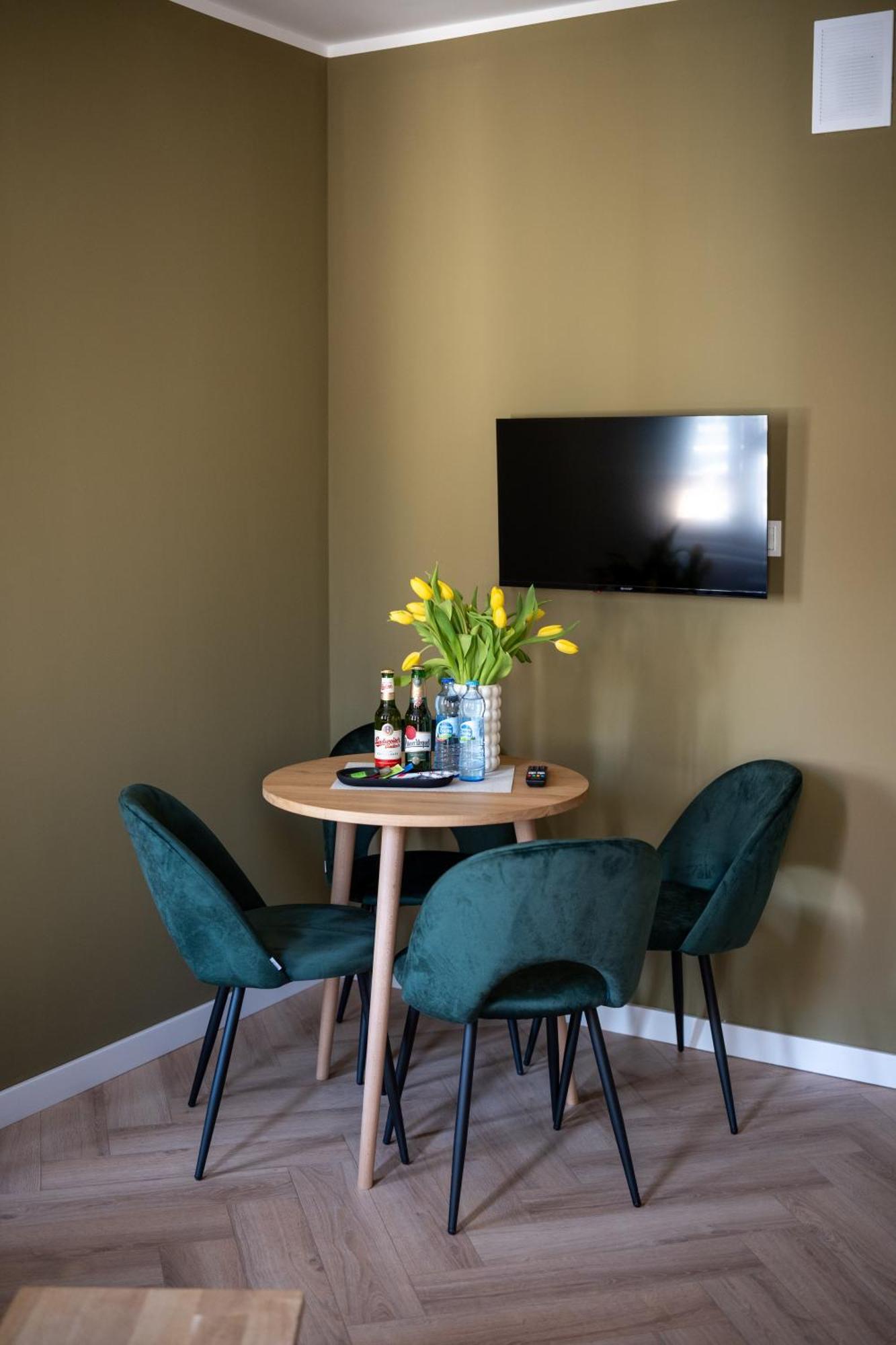 Apartamenty Drevny Kocur Poznań Esterno foto