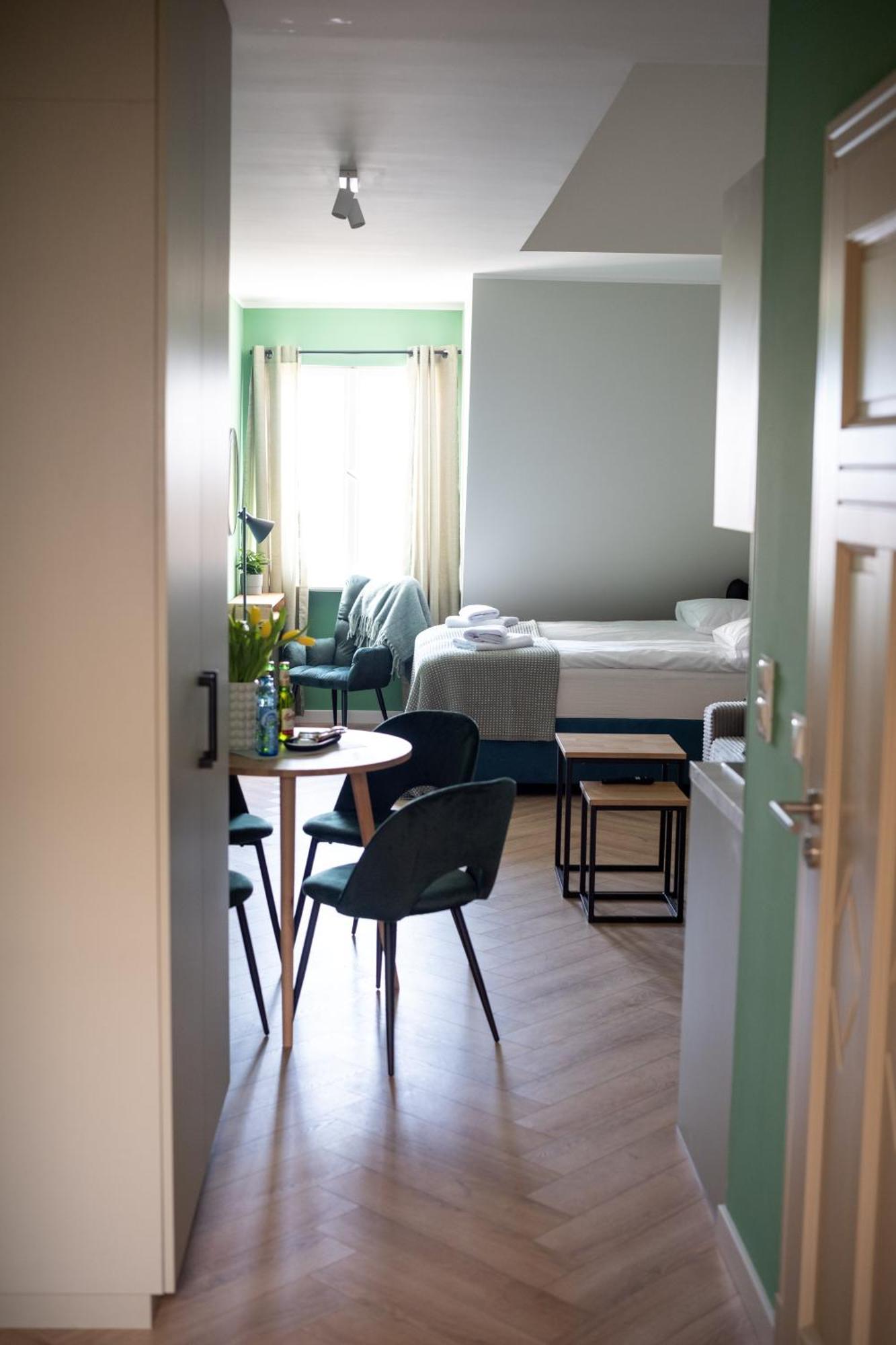 Apartamenty Drevny Kocur Poznań Esterno foto