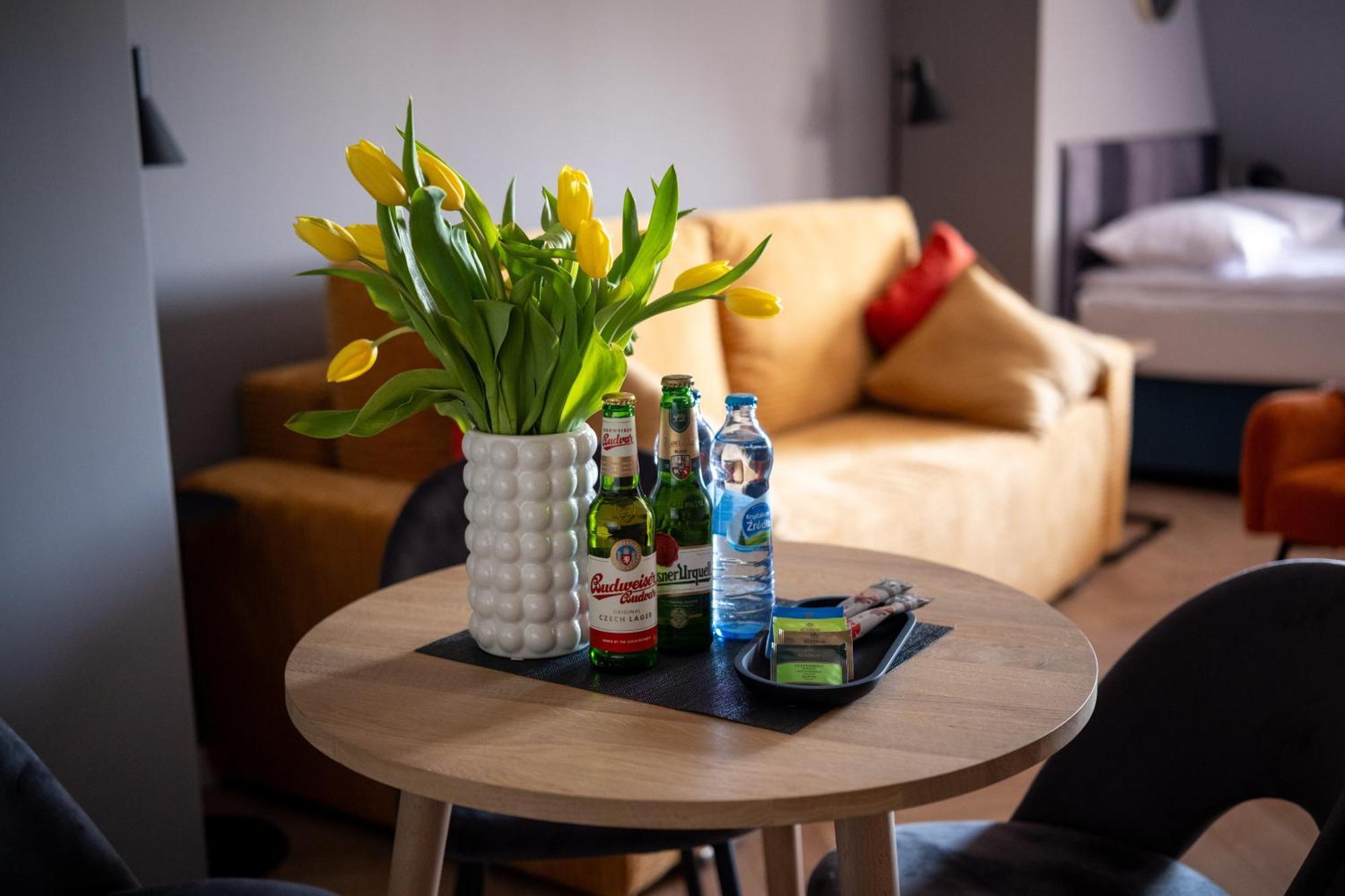 Apartamenty Drevny Kocur Poznań Esterno foto