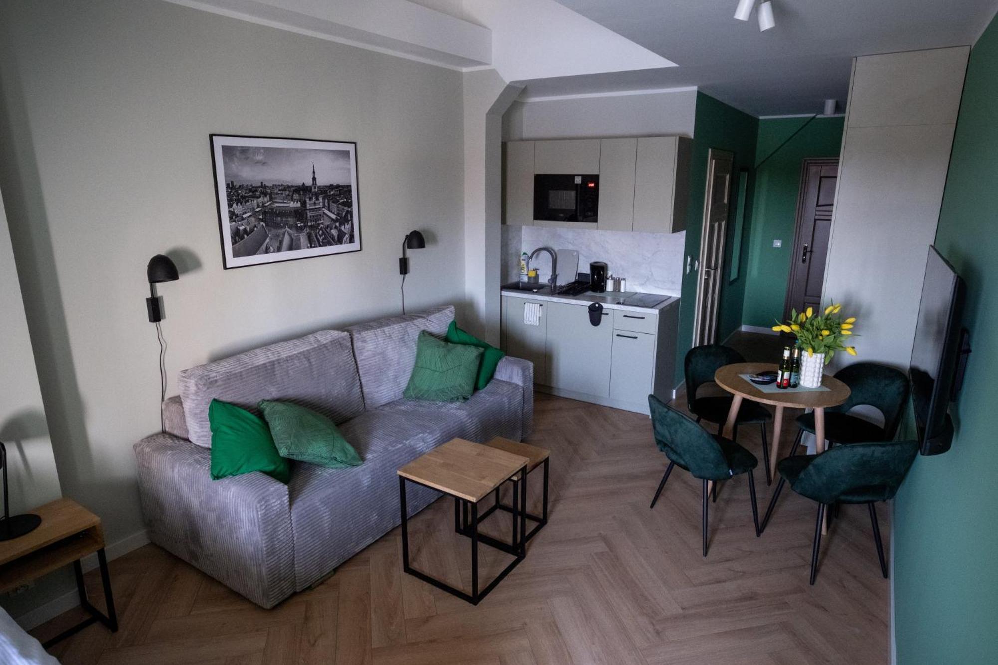 Apartamenty Drevny Kocur Poznań Esterno foto